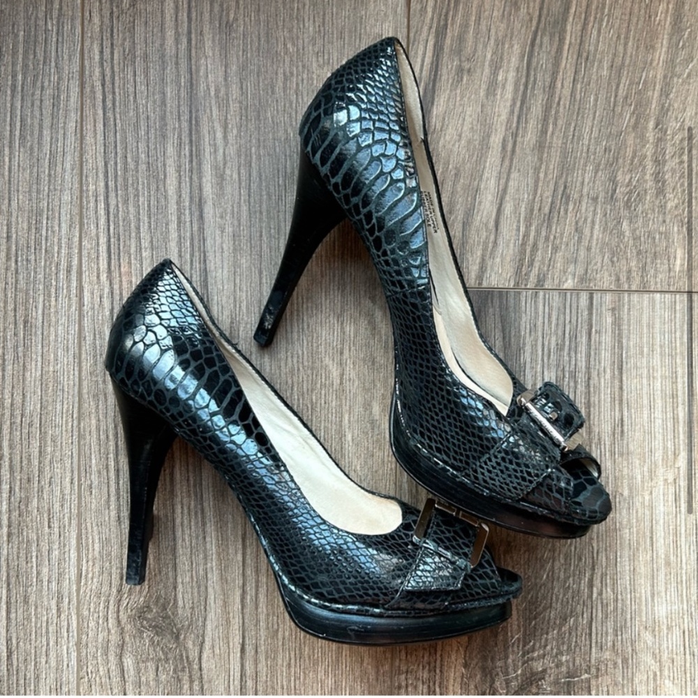 Michael x Michael Kors Black Leather Peep Toe Heels | 9 - Picture 2 of 10